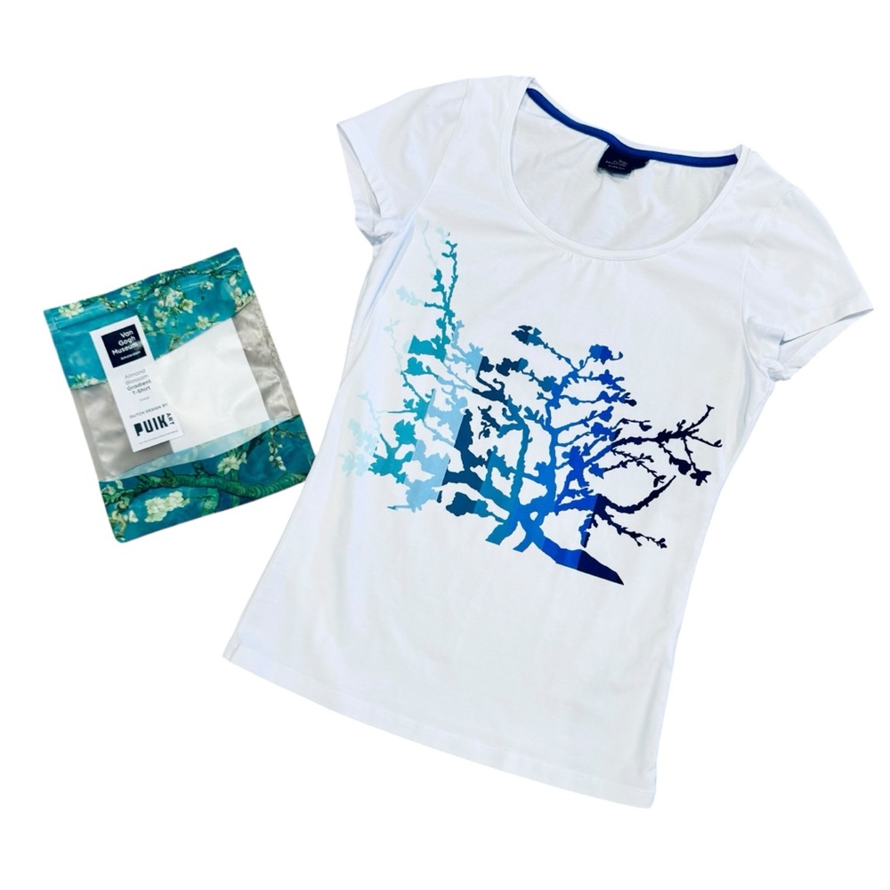 NEW Vincent Van Gogh Almond Blossom Tee